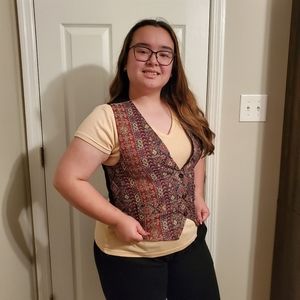 Button up Patterned vest